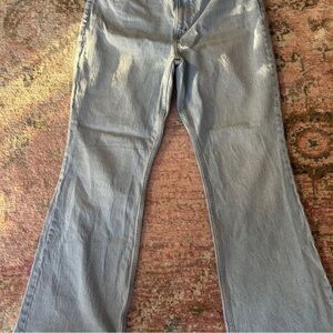 Abercrombie & Fitch High Rise Vintage Flare jean